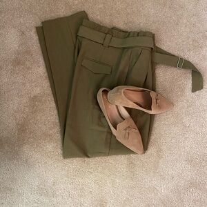 NWOT. Topshop Khaki Women's Trousers